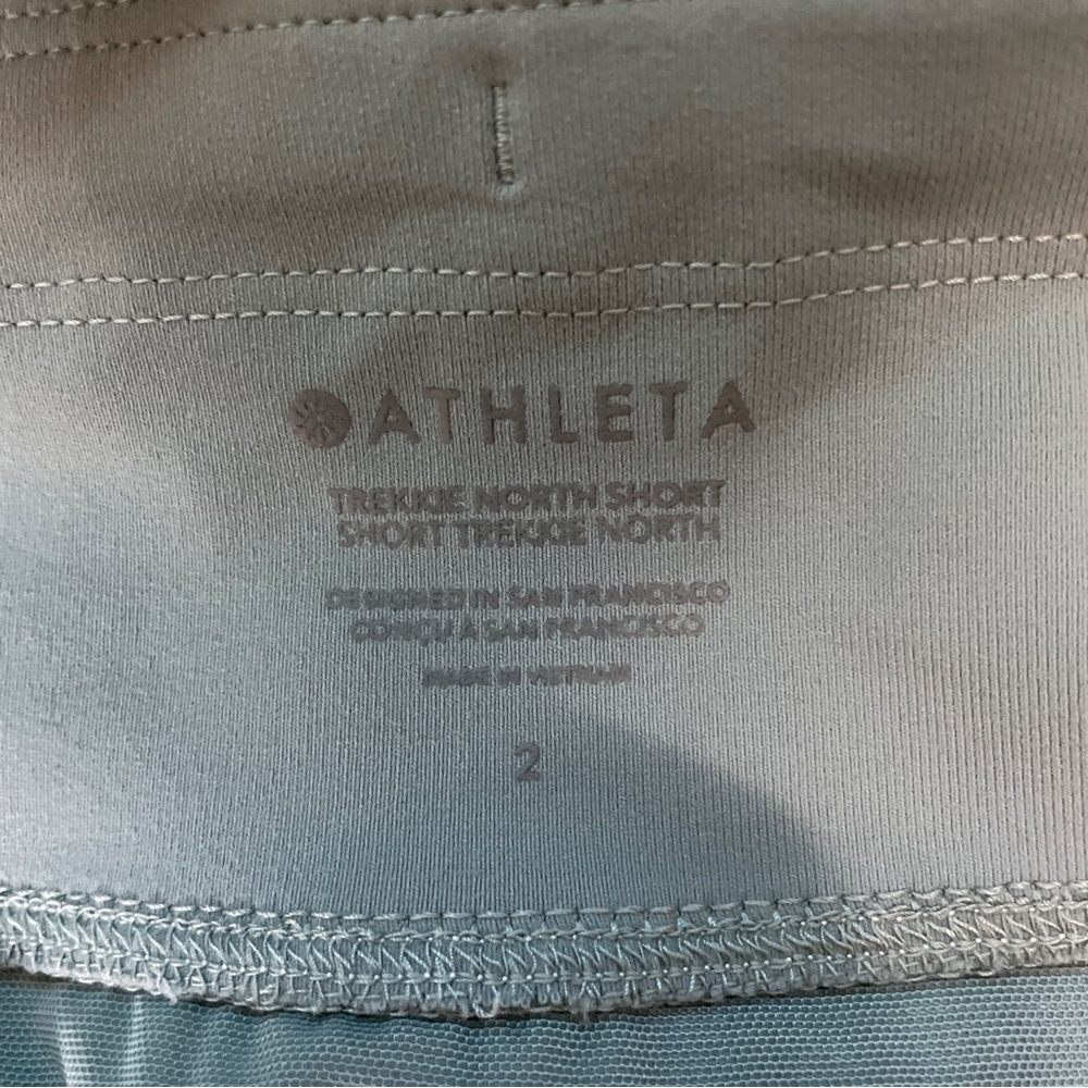 Athleta Trekkie North Short Ethereal Bloom Magnolia White Floral Boho Size 2 - Picture 9 of 15